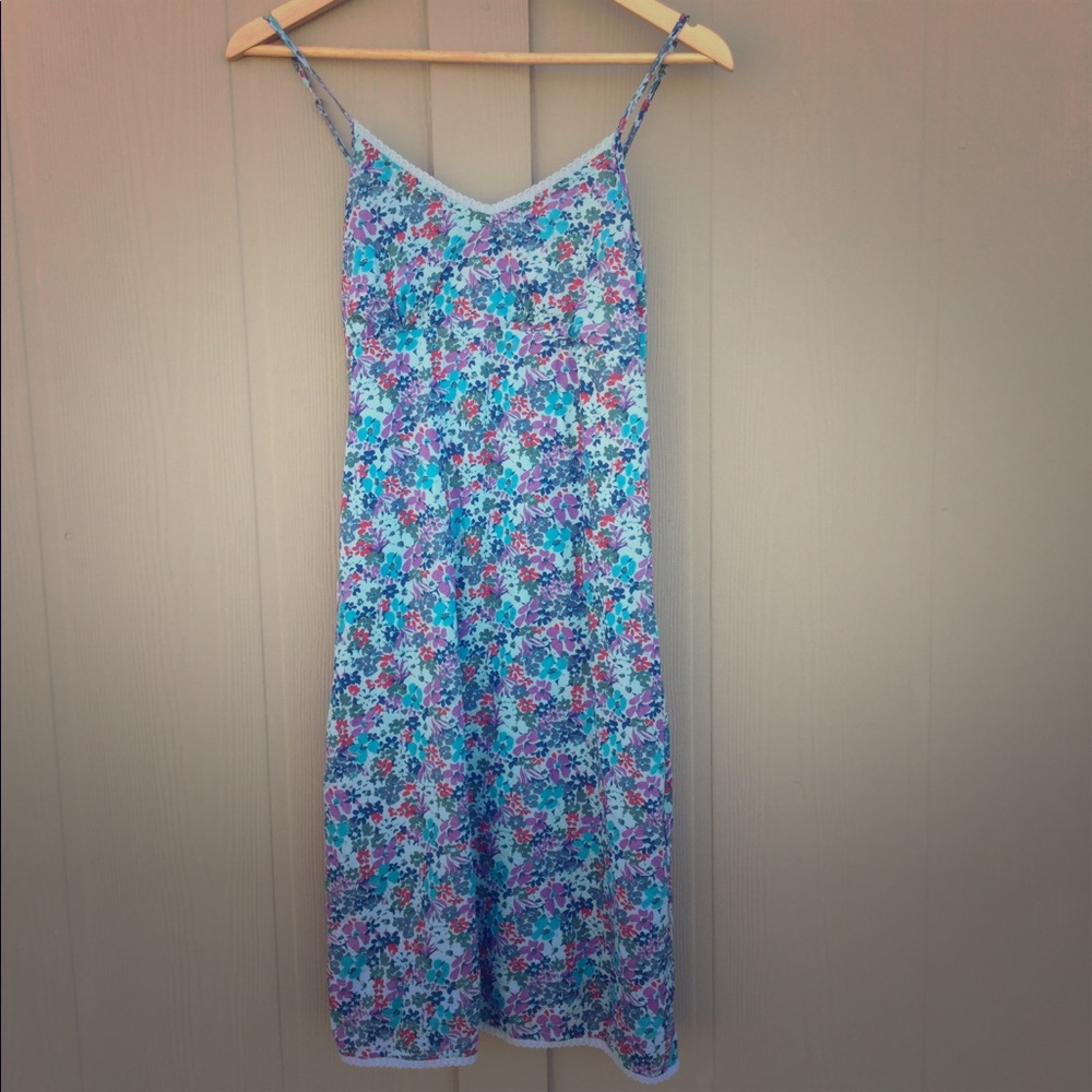 3/15 💘💘💘 Route 66 Floral Slip Dress